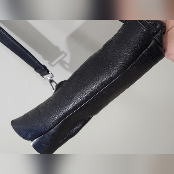 Michael Kors crossbody bag - Picture 6 of 13